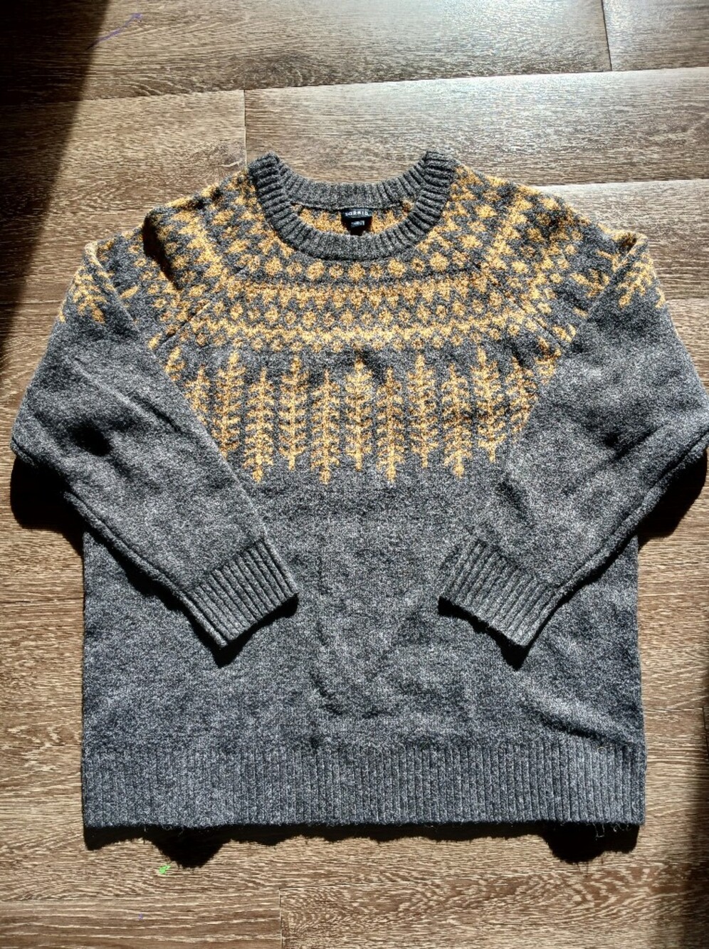 Torrid Gray Crewneck Sweater with Gold Fair Isle Yoke Womens Sz 2